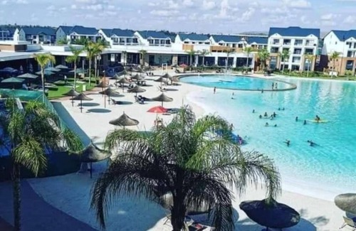 The Willows Apartment | Cozy 1-bedroom apartment in awesome Pretoria with WiFi