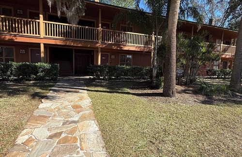 River Ranch Condo | Cozy 1-bedroom condo with WiFi, AC in lovely Westgate River Ranch