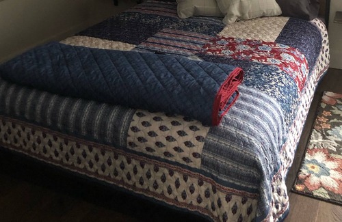 Sandpoint Apartment | Cozy 1 bedroom Loft on private 30 acres