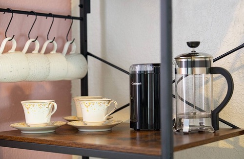 South Eola Apartment | Cozy 1-bedroom with a beautiful backyard in awesome Orlando