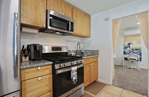 Southeastern Sacramento House | Cozy 1BA/1BR Budget Stay in the Heart of Sac!