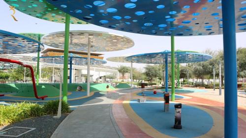 Masdar City Apartment | Cozy 1BR Oasis in Masdar City - Pool Access & Easy Airport Reach