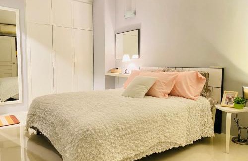 Pathumwan Apartment | Cozy 1br walk to BTS and Airport Rail Link Close to Malls 11