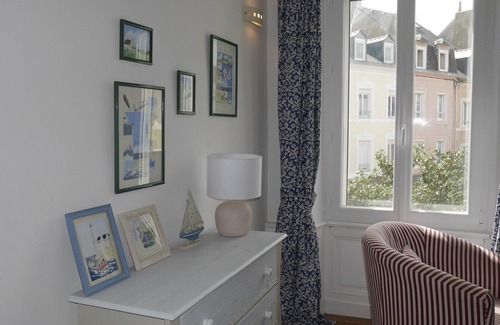 Le Palais Apartment | Cozy 2-bedroom apartment in the heart of Le Palais, near shops and beach
