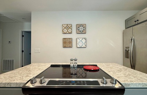 Saginaw Apartment | Cozy 2-bedroom apartment in tranquil Alabaster