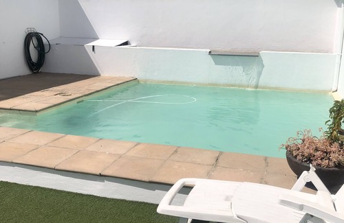 Strand Apartment | Cozy 2 bedroom apartment just 200m from the main beach in Strand