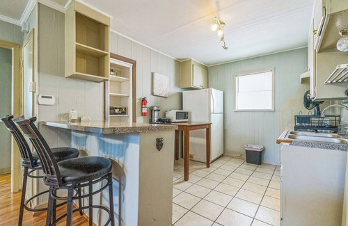 South Central Houston Apartment | Cozy 2-bedroom apartment in awesome Houston's Museum district by Texas MedCtr