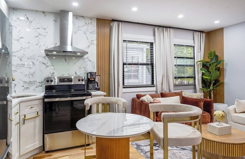 Queens Apartment | Cozy 2-bedroom apartment in St Albans Queens