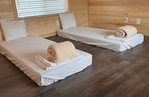 Moab South Valley Cabin | Cozy 2-bedroom cabin # 101