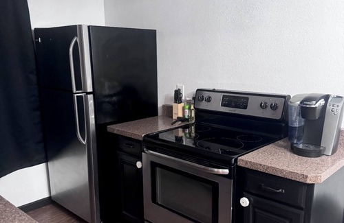 Desert Foothills Estates Condo | Cozy 2-bedroom condo in welcoming Phoenix with WiFi, AC