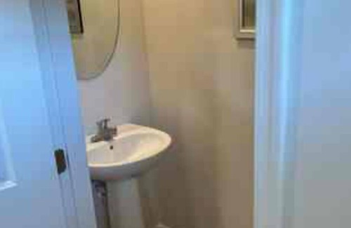 Greer Condo | Cozy 2 bedroom condo in welcoming Greer with WiFi and AC