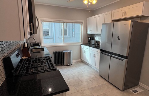 Garwood House | Cozy 2-bedroom, Newly Remodeled & Fully Furnished in Convenient Garwood. Pets OK