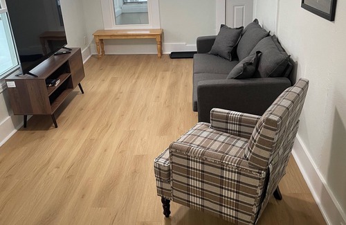 Saratoga Springs Apartment | Cozy 2-bedroom carriage apartment Saratoga Springs part of the Lincoln property