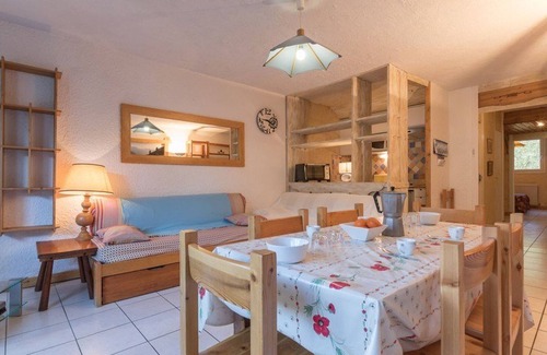Saint-Chaffrey Apartment | Cozy 2-Room Apartment for 6 in Serre-Chevalier, Heart of Chantemerle, Ski-In/Ski-Out