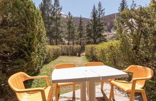 Saint-Chaffrey Apartment | Cozy 2-Room Apartment for 6 in Serre-Chevalier, Heart of Chantemerle, Ski-In/Ski-Out