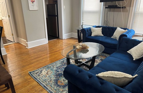 Center City West Apartment | Cozy 2BD/2BA near Rittenhouse sq