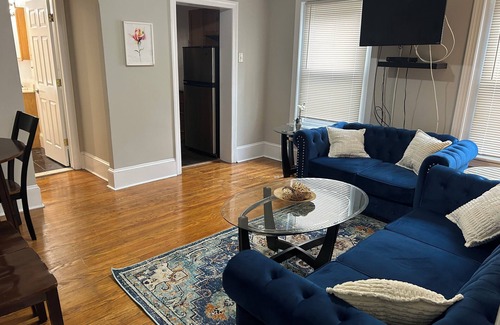 Center City West Apartment | Cozy 2BD/2BA near Rittenhouse sq