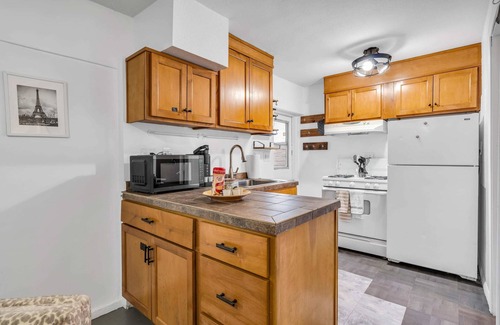 Rincon Heights Apartment | Cozy 2BR Oasis | Walk to 4th Ave & Dining