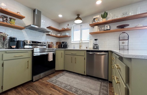 Nampa House | Cozy 2BR Retreat w/Firepit, DT Nampa/NNU Walkable