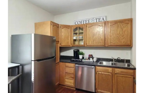 Old North Columbus House | Cozy 2BR w/Firepit By OSU & Hospital