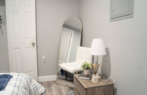 Irvington Apartment | cozy 3 bedroom apartment !