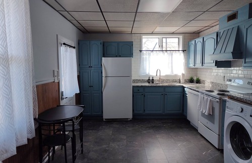 Huntingdon House | Cozy 3-Bedroom Home, Great Location in Downtown Huntingdon