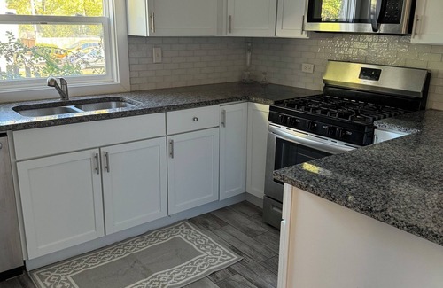 Franklin Park House | Cozy 3-bedroom house in family-oriented Melrose Park.