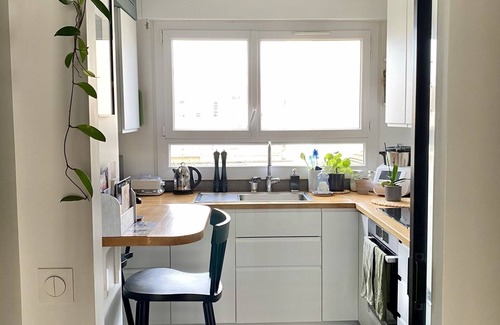Issy-les-Moulineaux Apartment | Cozy 3 room apartment - near Metro, Tram, RER