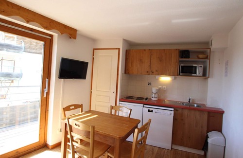 Chamrousse Apartment | Cozy 30m² Apartment Near Chamrousse 1700 Pistes with West-Facing Terrace