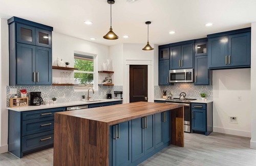 Lexington House | Cozy 3BR/2BA Retreat w/Private Pool & BBQ