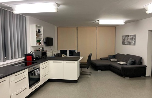 Erdberg Apartment | Cozy 3BR Apt. with the best location/U3 Gasometer