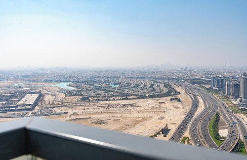 Business Bay Apartment | Cozy 3BR City View l King size Bed