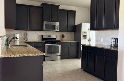 Celina House | Cozy 3BR Home in Quiet Area