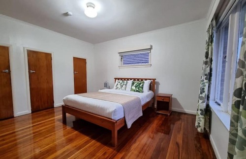 Mount Roskill House | Cozy 3BR Mt Roskill - Heat Pump & Wifi & Netflix