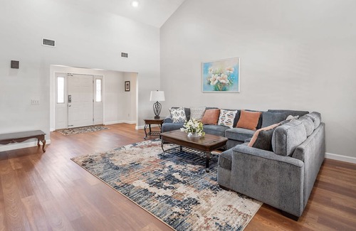 Panama City House | Cozy 4 Bd/3ba House. With Pool 15 Min From PCB