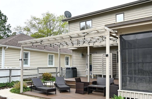 Bethany Beach Cottage | Cozy 4 bed Beach Cottage near Bethany Beach! Wifi Available, Beach Town, Trolley, Shopping and more!