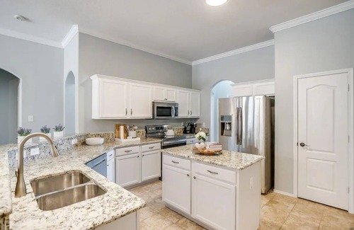 Granbury House | Cozy 4B/2B & Game Room, Minutes from Downtown