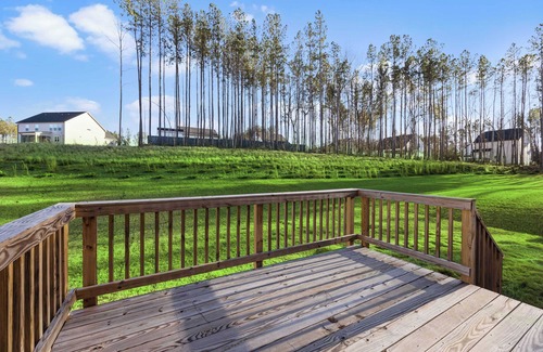 Clayton House | Cozy 4B3B Echo Canyon Home｜Lush Backyard｜1st Flr Bedroom｜Garage Access #41949