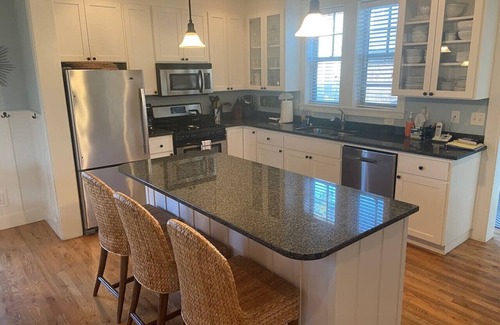 Olivia Beach House | Cozy 5BR Lincoln City Escape | Storm Watching, Fireplace & Porch