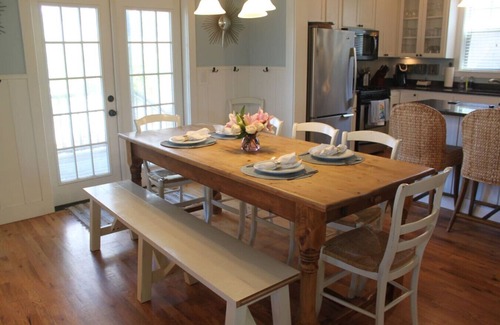 Olivia Beach House | Cozy 5BR Lincoln City Escape | Storm Watching, Fireplace & Porch