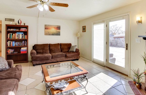 Northeast Heights House | Cozy Albuquerque Home by KAFB & Sandia Nat'l Labs!