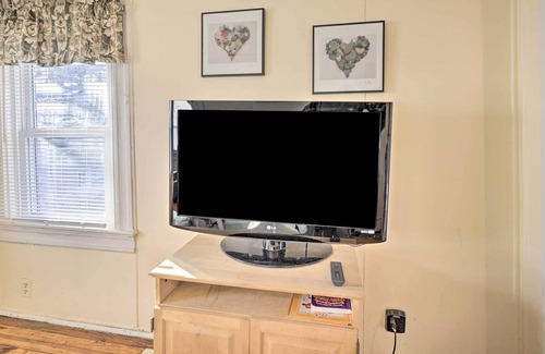 Allenhurst Cottage | Cozy Allenhurst Cottage 1 Mi to Asbury Beach!