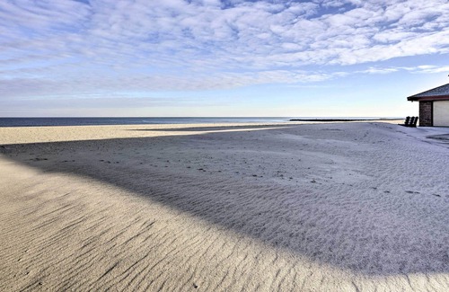 Allenhurst Cottage | Cozy Allenhurst Cottage 1 Mi to Asbury Beach!
