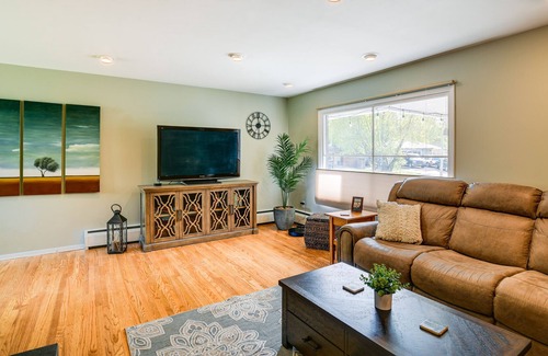 Turnagain House | Cozy Anchorage Rental w/ Yard: 3 Mi to Downtown!