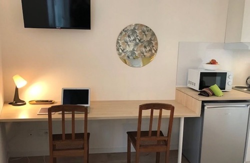 Mulhouse Apartment | Cozy and bright studio for 2