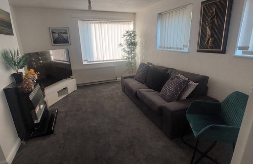 Tilbury Apartment | Cozy and Comfy Crib Away From Home