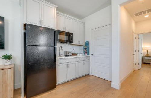 Woodland House | Cozy and Convenient Residential Duplex in Woodland