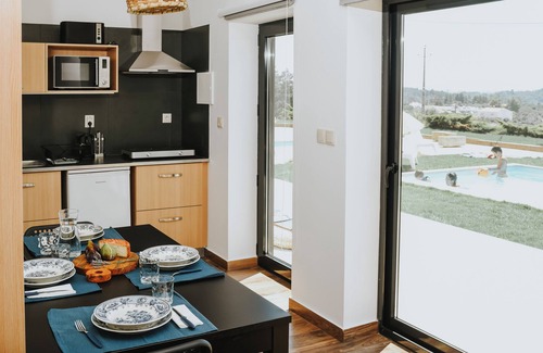 Peso Apartment | Cozy and practical for couples or solo guests. Bright, quiet and fully equipped for a simple, comfortable stay. No breakfast included, just steps from the pool and shared leisure areas.