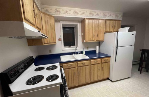 Butte House | Cozy and Quaint 2 Bedroom close to the Lady of the Rockies