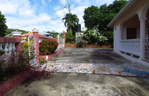 Bouvet Island Apartment | Cozy and Quiet Countryside apartment - 7 min drive from the beach!
